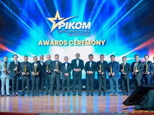 已删短//哥宾星出席“2025年PIKOM数码卓越奖”颁奖典礼