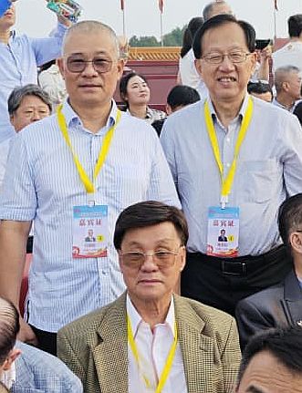 已签/中国九三阅兵 方天兴：越来越盛大成功 首相部长出席历史性一次