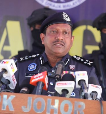 已签发 全国:火灾揭露 毒品生产线日产10万颗一粒眠毒品