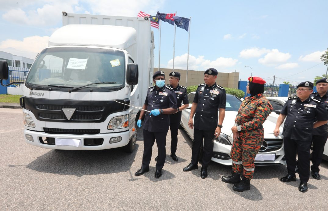 已签发 全国:火灾揭露 毒品生产线日产10万颗一粒眠毒品