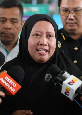 已签发 柔:封面:BUDI95| 津贴汽油政策新跑顺畅 新机制一度混淆消费者