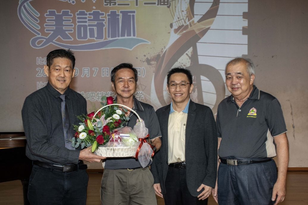 已签发 柔:显刊:柔甲森独中文艺歌曲赛,新山宽中获全场总冠军