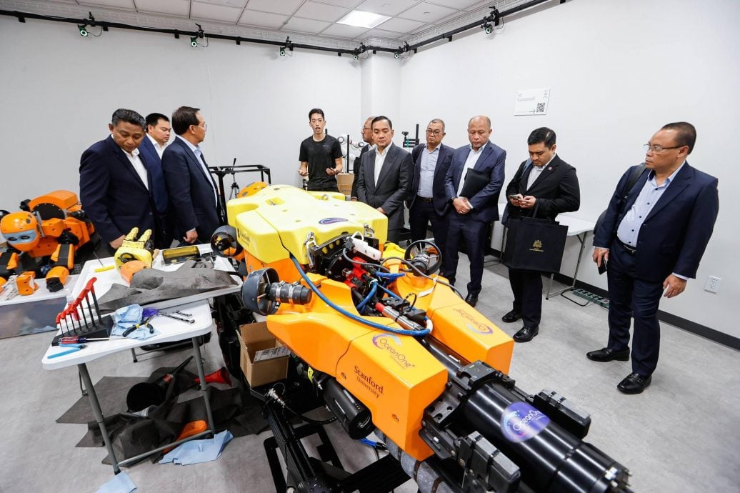 已签发 柔:版三头:翁哈菲兹:柔州政府与美国一流教育学府合作 共同赋能柔佛年轻人