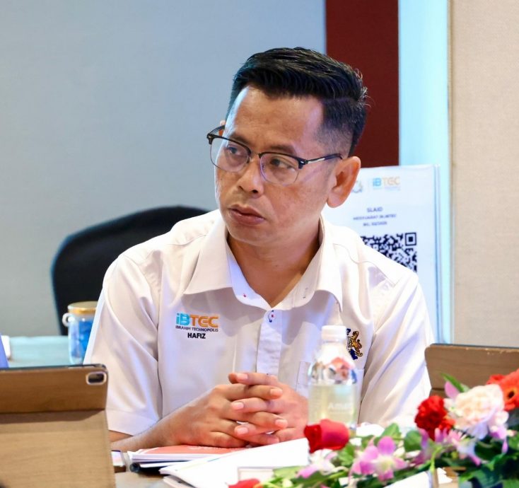 已签发 柔：版头之一：古来市议会创“投资协调组”以加快依布拉欣科技城投资实施