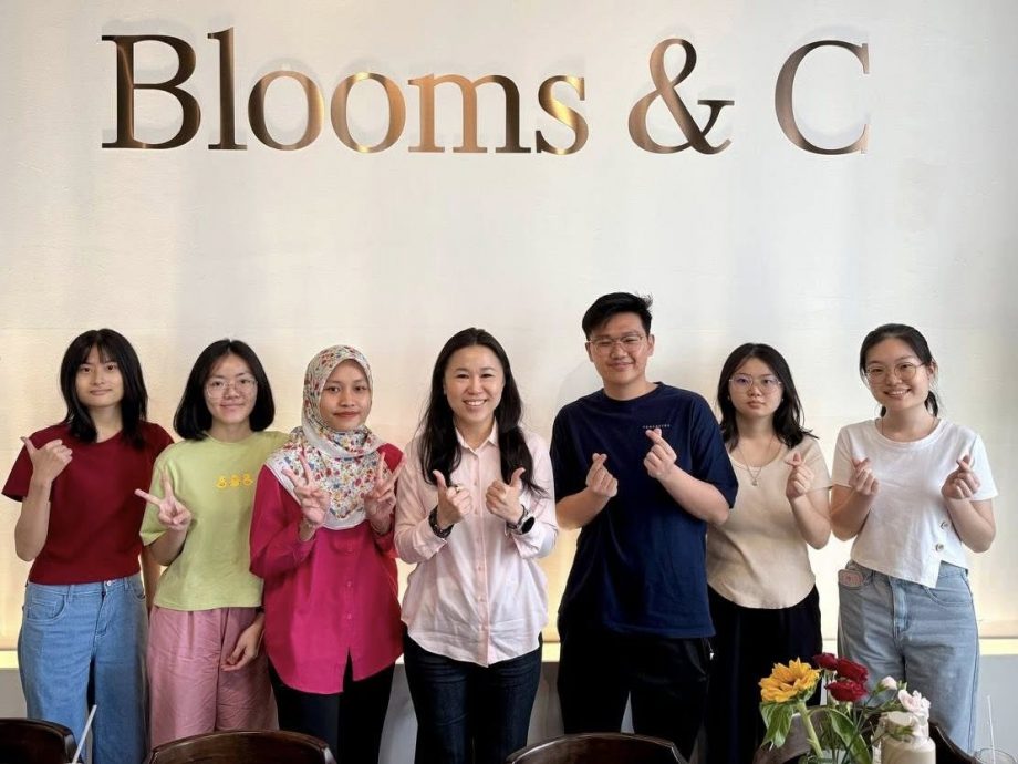 已签发 柔:黄书琪与6名STPM优异生交流  分享录取前三志愿大学喜悦