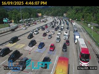 已签发//4天连假结束·加叻大道返隆路段多车拥堵