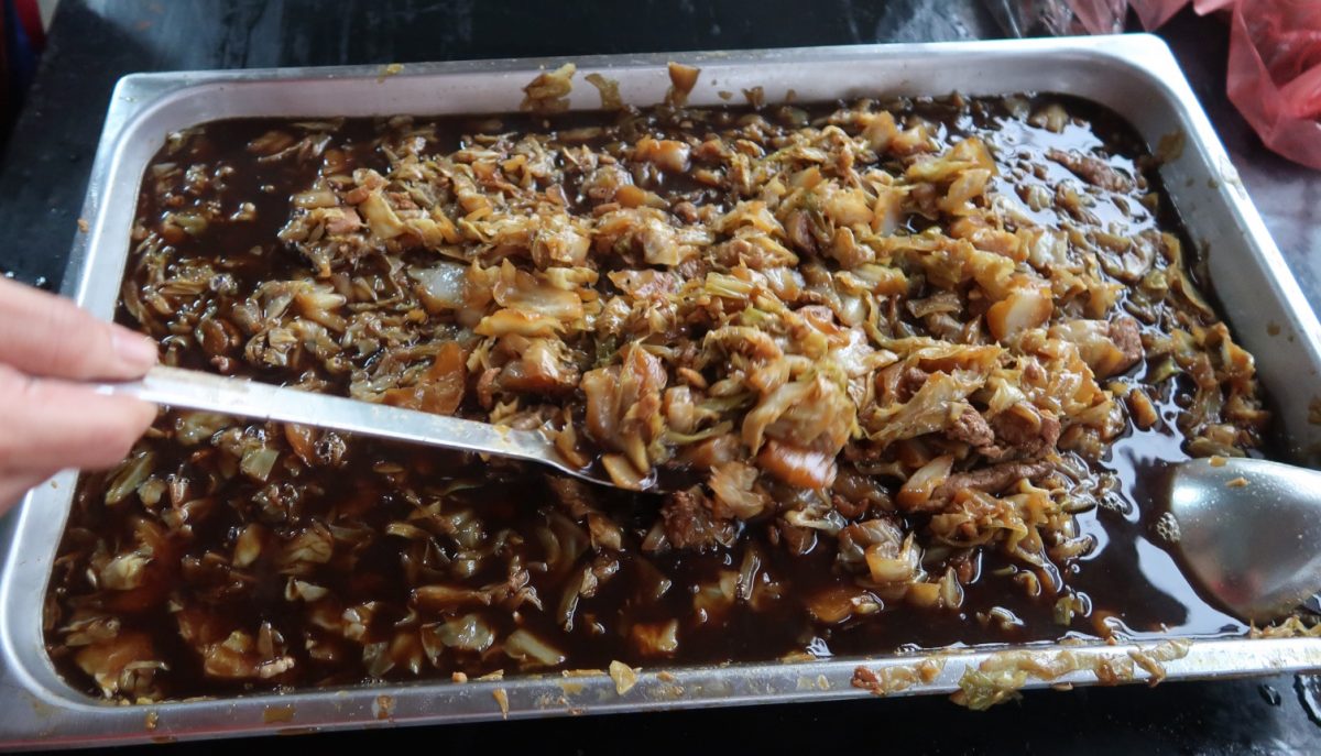 **已签发**柔︰封面：北根也美庆中元，煮大锅菜全村共享