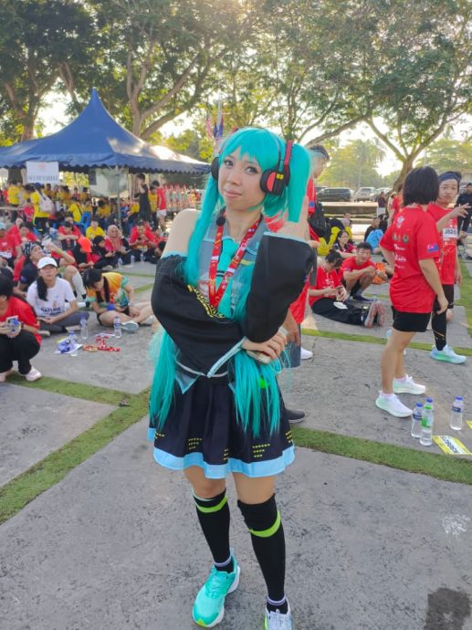 **已签发**柔:头条之一:麻国际双桥半马盛大举行 逾4000国内外跑者参与