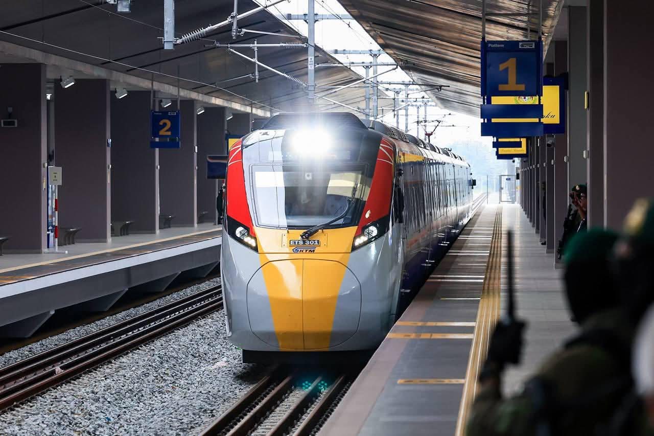 **已签发**柔：显刊：ETS月内破万人乘搭  KTM加开銮通隆周末班次