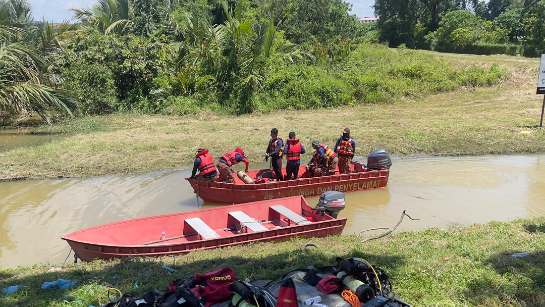 已签发（大北马）印裔青年坠河