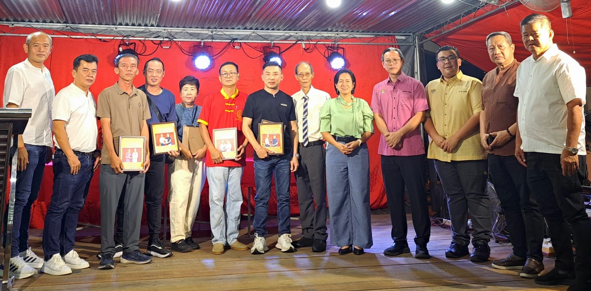 已签发（大北马）大山脚甘榜峇汝贩商公会