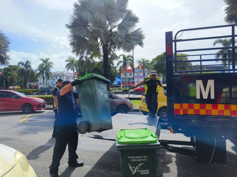 已签发（大北马）大年市议会清除占车位障碍物