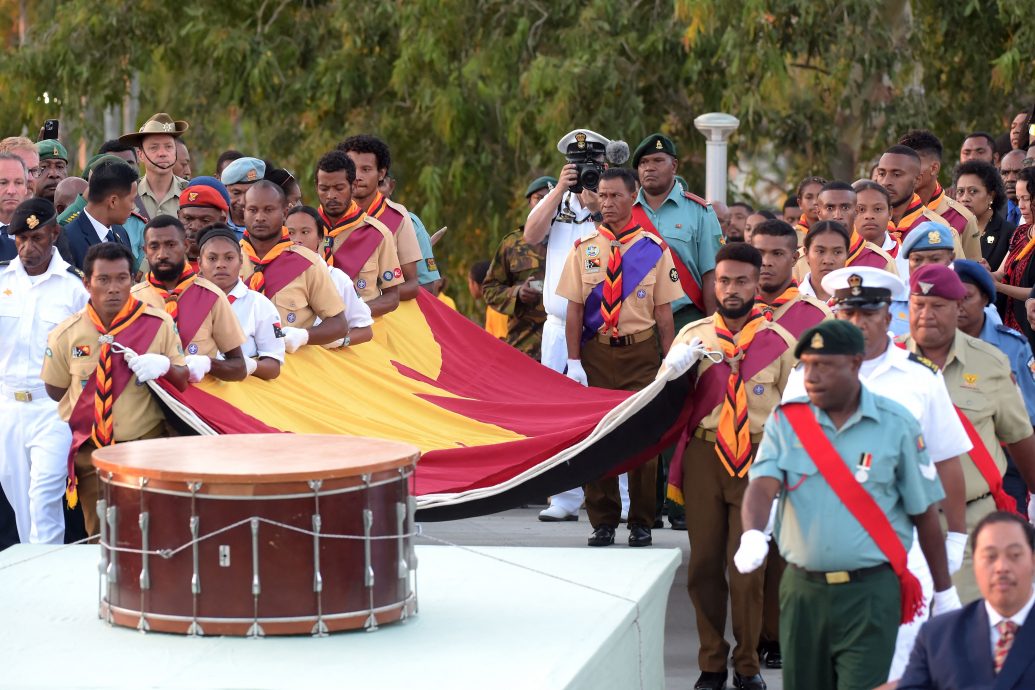 巴布亚新几内亚庆独立50周年 澳洲赠国会扩建大礼