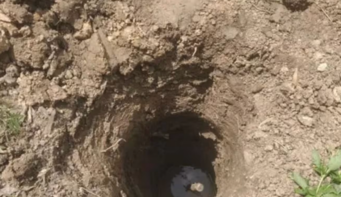 常走小径藏隐患 泰男跌入3公尺深坑丧命!