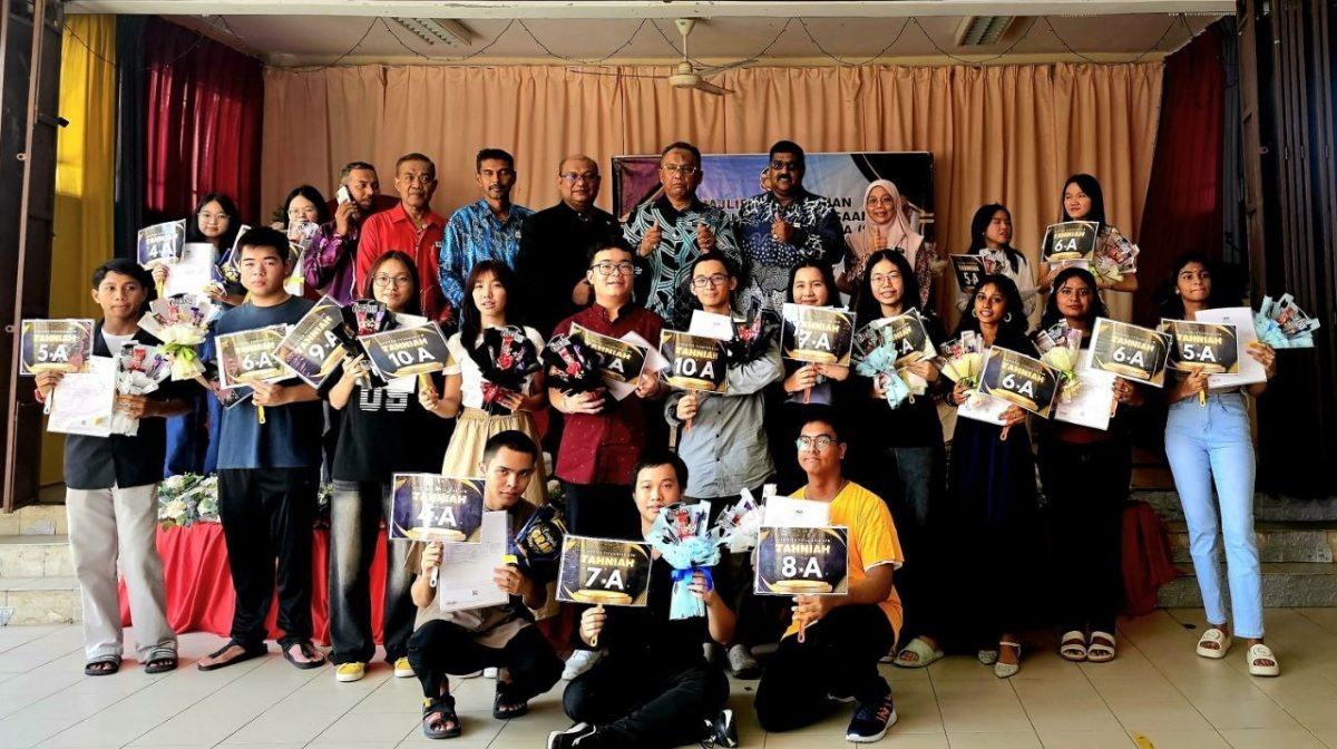 年轻人版(大北马)学海学记/东姑阿都拉曼国中(SPM成绩放榜)