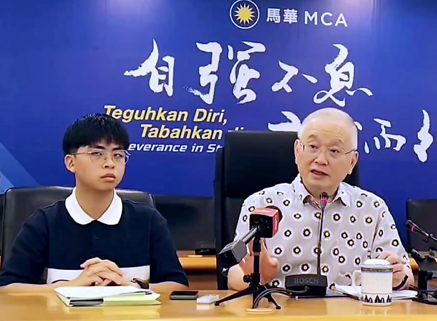 引5大学平均录取分数反击酸民 魏家祥:99.90%的黄煜轩没资格?