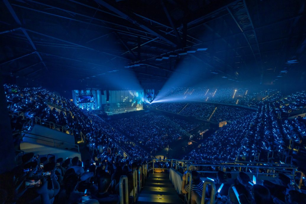 张碧晨“卖大包”歌单藏惊喜 网羡:大马晨曦吃太好