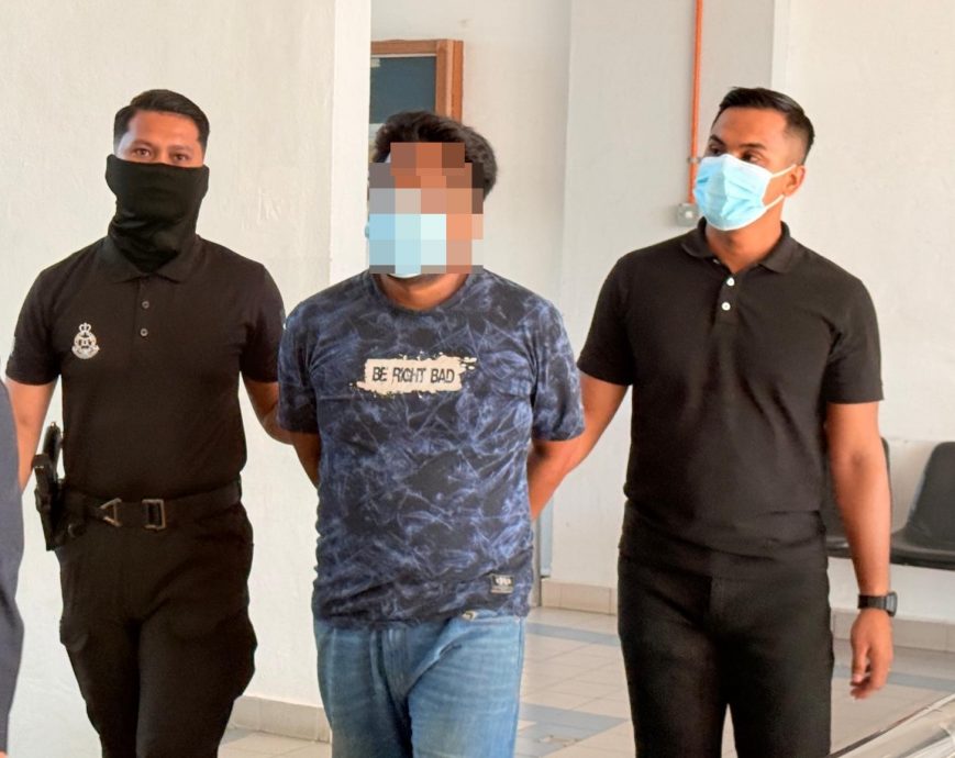 强奸未成年继女不认罪