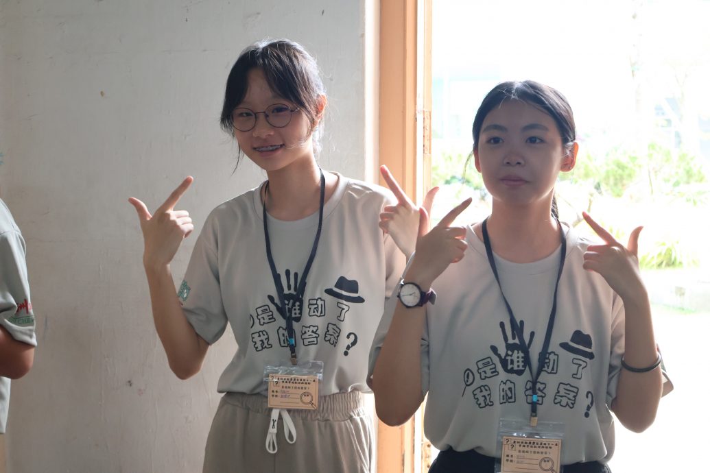 待上网：学海学记|校园报道||主文|​【学记活动】是谁动了我的答案？ 72小侦探齐揭谜底