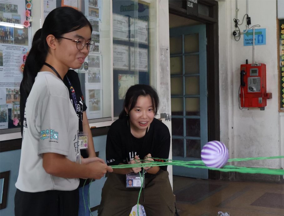 待上网：学海学记|校园报道||主文|​【学记活动】是谁动了我的答案？ 72小侦探齐揭谜底