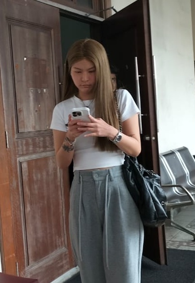 恒毅生被撞死案审讯第4天| 证人：越南女司机向伤者道歉