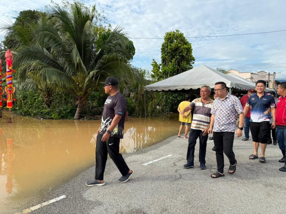 慕亚林县灾民减少 仕林河水位仍处警戒水平