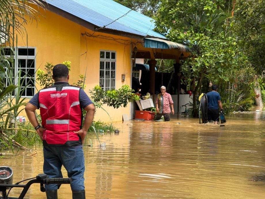 慕亚林县灾民减少 仕林河水位仍处警戒水平