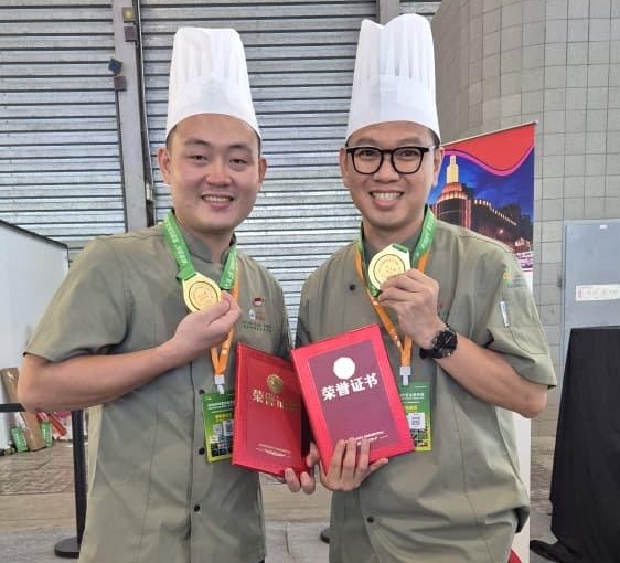 我国两大厨在亚太素食厨师大赛获奖