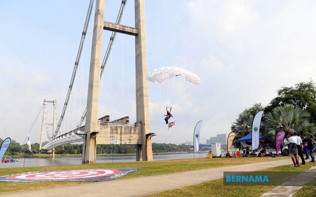 打造成行人天桥脚车道 布城单轨火车桥迎来新生机