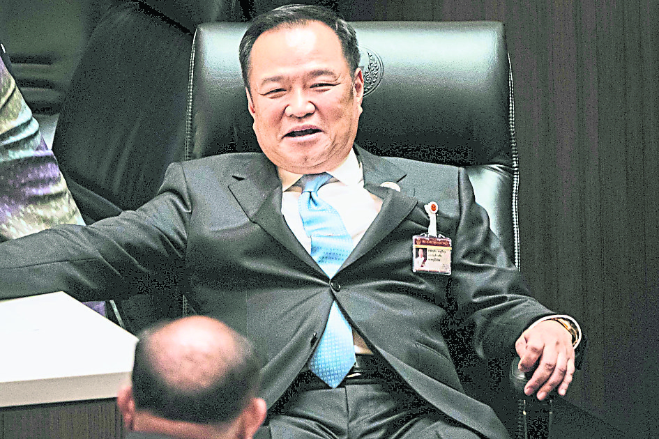 换文，二合一，此做天下事主文) 分析 与人民党各有盘算 阿努廷内阁不稳固  