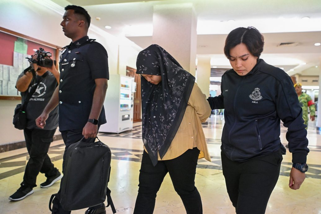 收银员控14失信洗钱罪