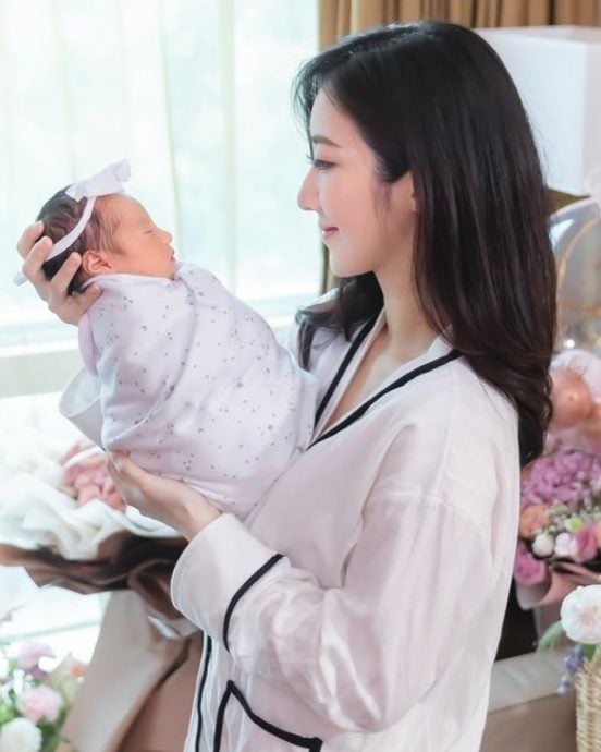 新剧床战罗子溢 何依婷欢迎老公捧场