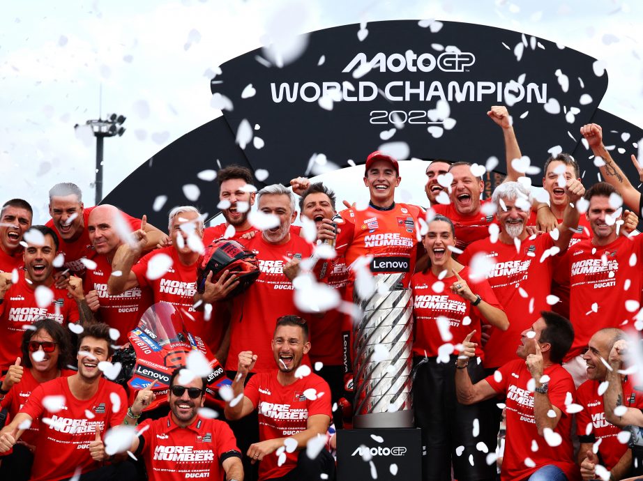 日本站MotoGP|克服伤困低潮浴火重生  马克马奎兹7夺世界冠军