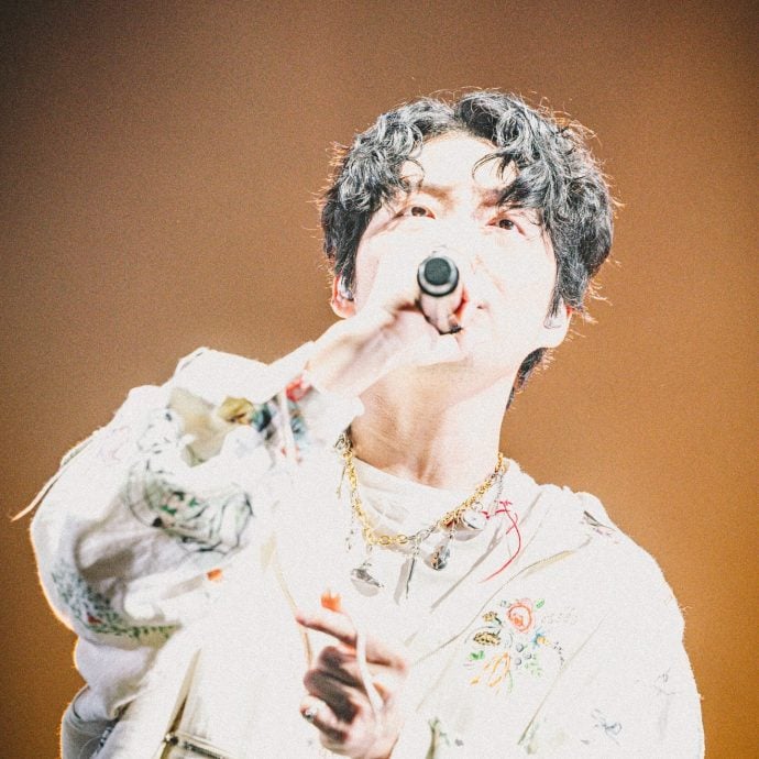 星野源飙唱新垣结衣定情曲 被求婚笑喊:我想一下