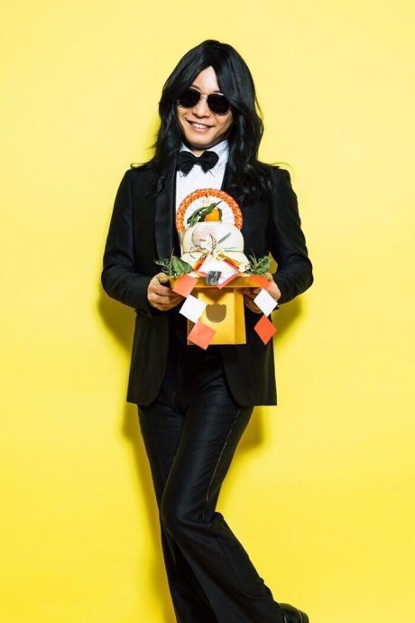 星野源飙唱新垣结衣定情曲 被求婚笑喊:我想一下