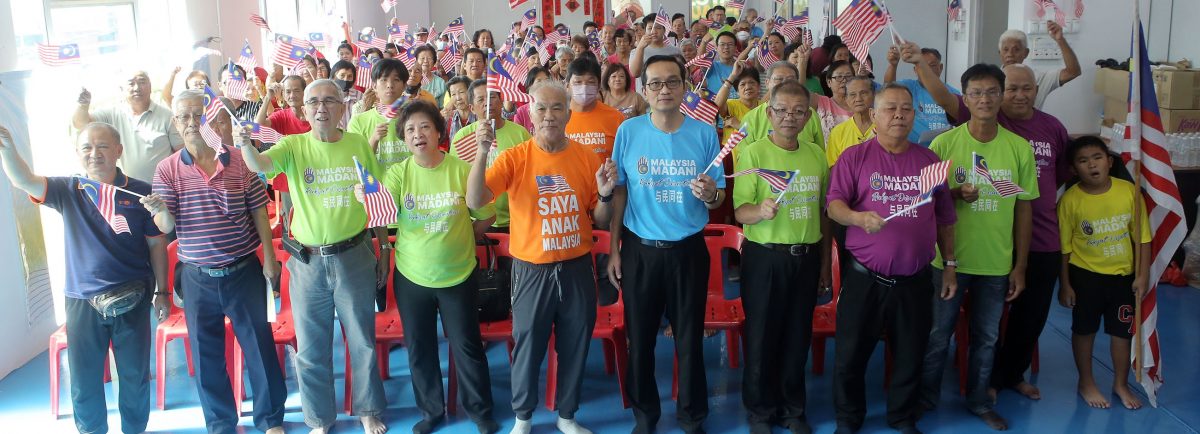 暖势力／文艺长青树高唱爱国歌