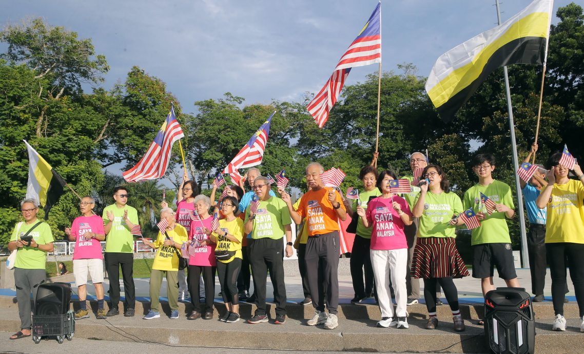 暖势力／文艺长青树高唱爱国歌