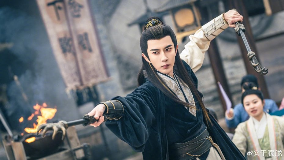 替于朦胧发声惹祸？编剧汪俞岑竟遭标注“已坠亡”