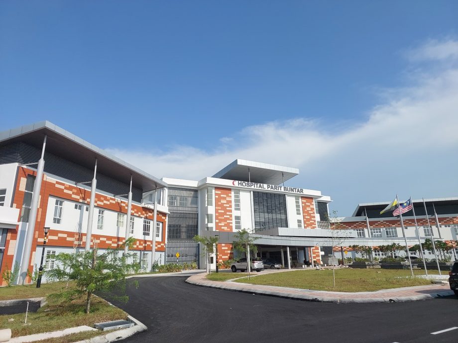 村镇记事2（大北马）扁担走出来的新路小镇  依旧有活力  靠马来村民支撑