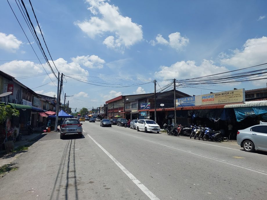 村镇记事2（大北马）扁担走出来的新路小镇  依旧有活力  靠马来村民支撑