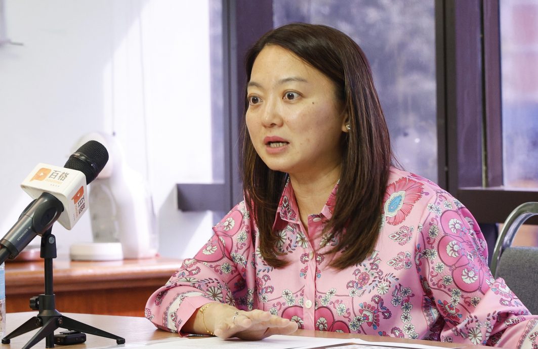 杨巧双:身处政府却骂政府 “马华比国大党糟糕”