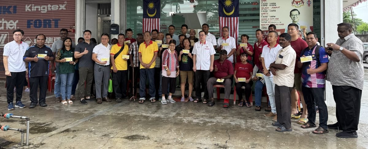 林冠英促透露奖学金征服务税的官员名字