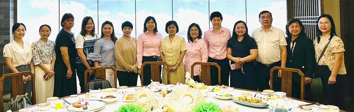 林火莉率领华总妇女部访华团与中国侨联副主席陈洁英交流：大马女性应“向中学习”