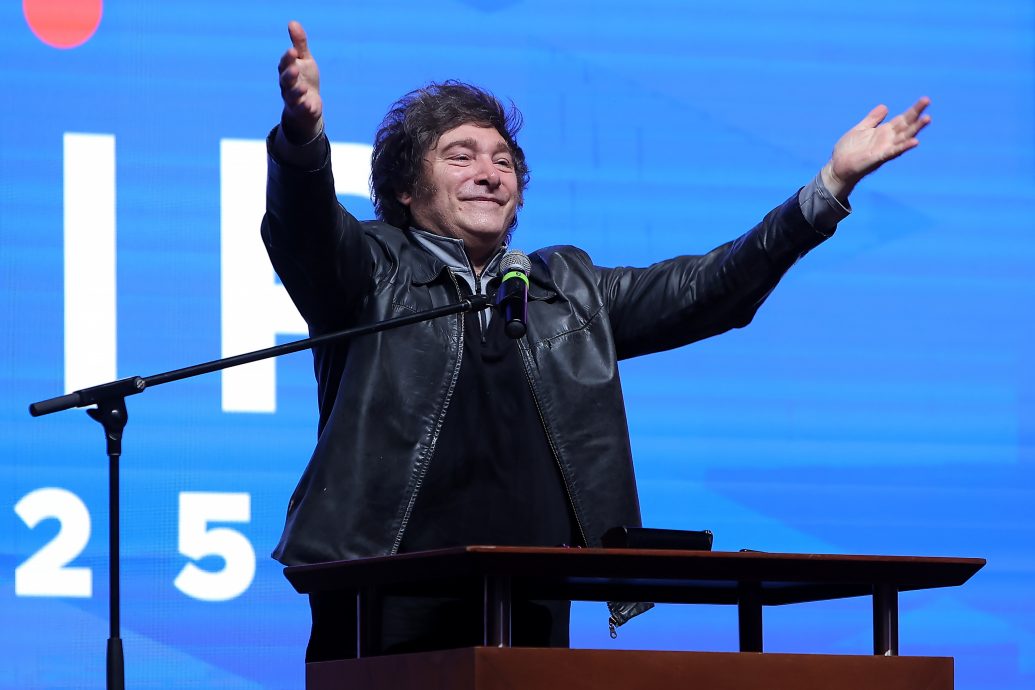 柯克遇刺案嫌疑人首次出庭 检方寻求死刑判决