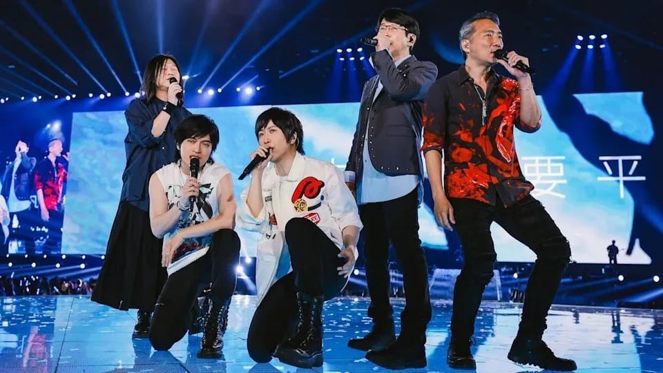 桦加沙重创花莲|王心凌五月天刘若英吴克群 接力捐款账灾送暖