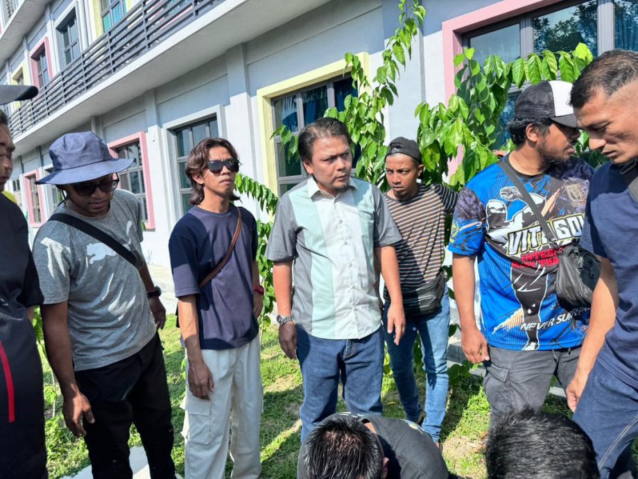 森州小学运动会传悲剧 9岁学生坠污水渠身亡