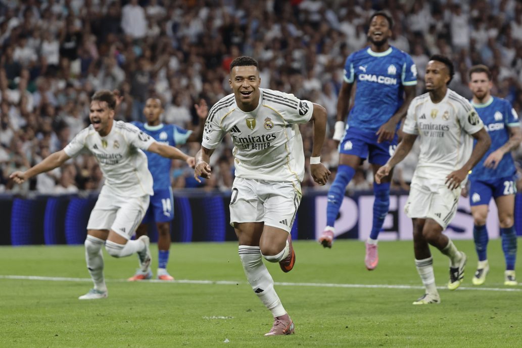 欧冠杯|姆巴佩点球双响救主  皇马“骑马”开门红