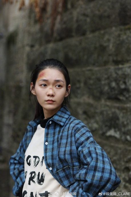 段奥娟金鸡影后首提爆争议 章子怡落马网抱不平