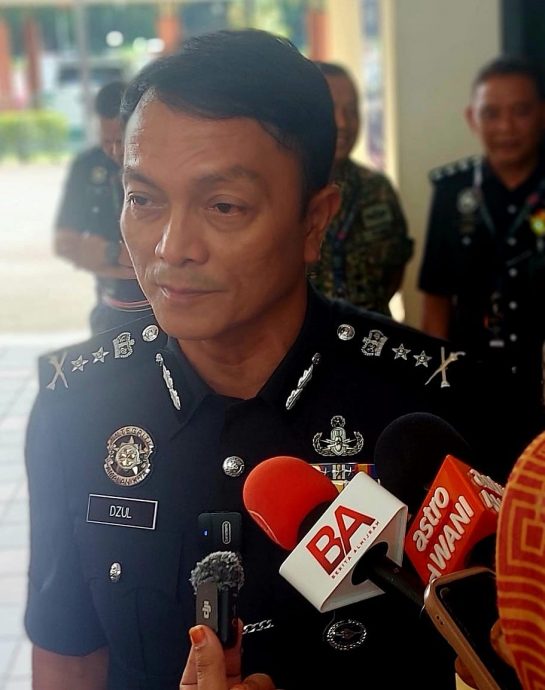 母女车上睡著废气中毒死