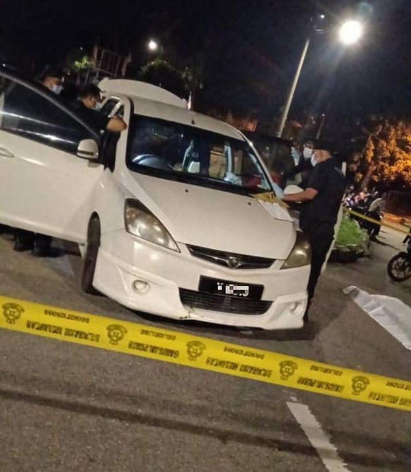 母女车上睡著废气中毒死